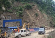 सिद्धबाबा क्षेत्रमा पहिरो, सिद्धार्थ राजमार्ग पूर्ण रूपमा अवरुद्ध