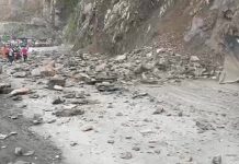 पहिरोले फेरि रोकियो मुग्लिन–नारायणगढ सडक